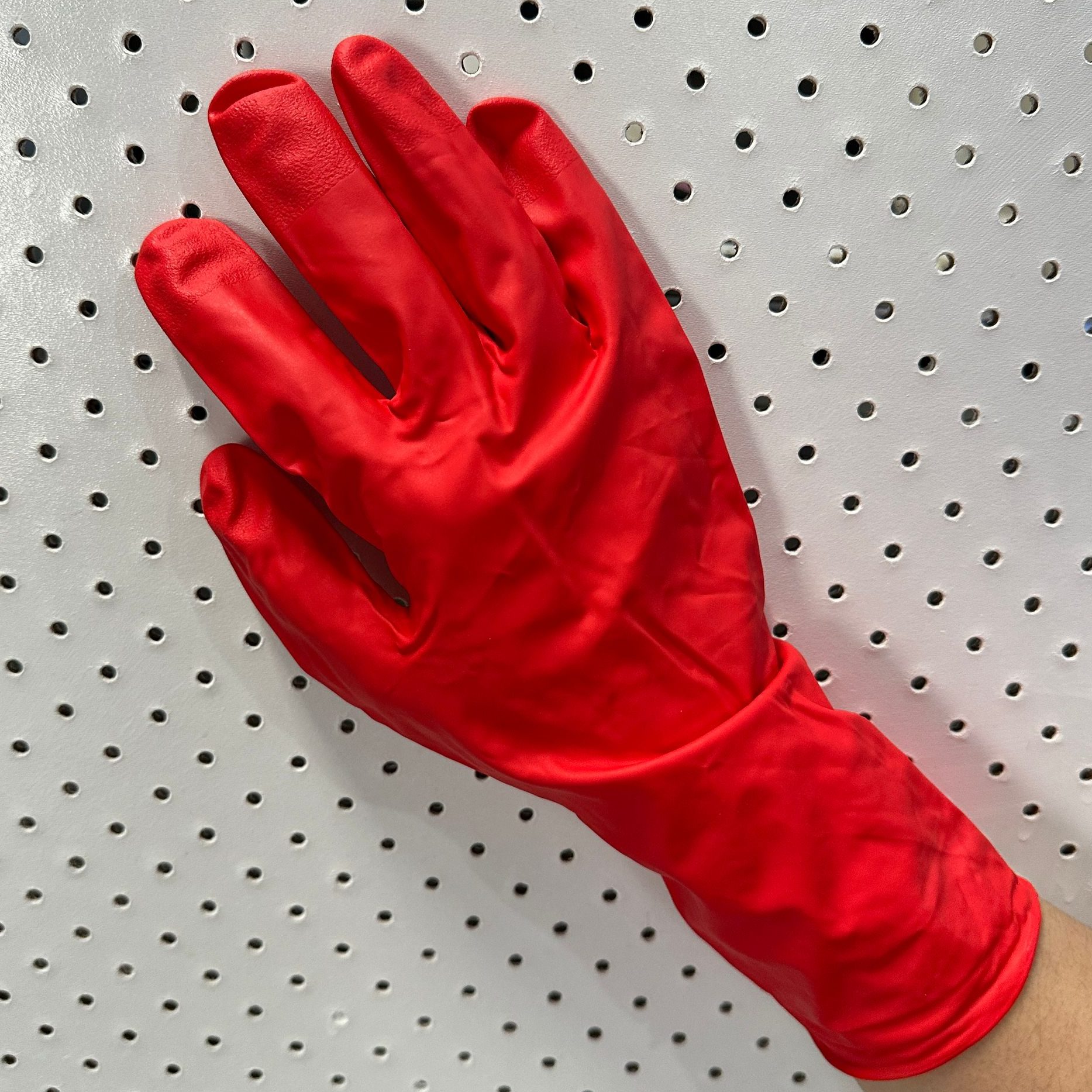 gloves red 3
